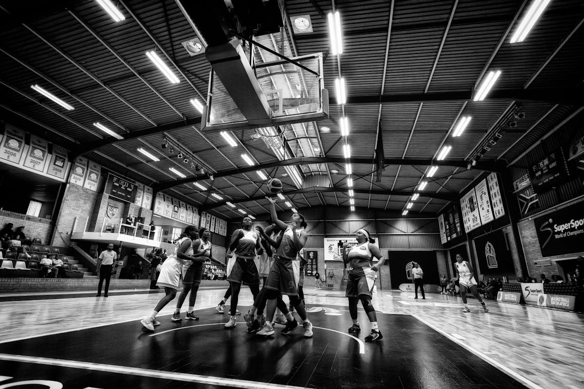 Honey Badgers wing attacking in transition, black-and-white